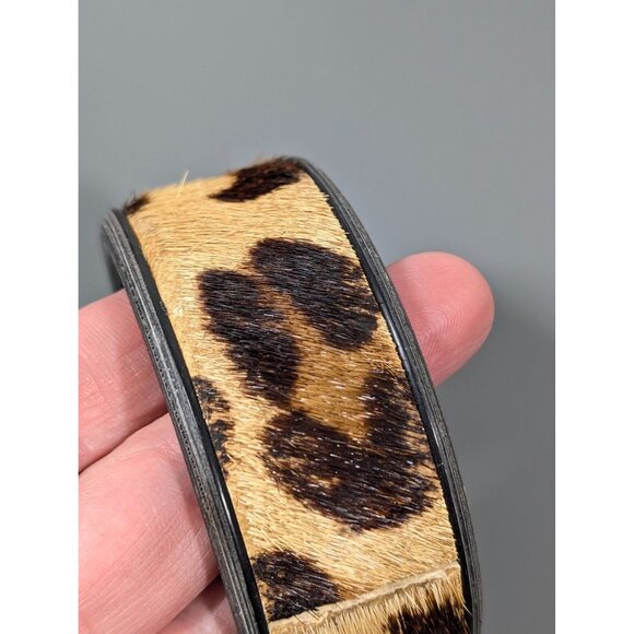 RJ Graziano Faux Fur Cheetah Animal Print Wide Bangle Bracelet 8" - Picture 4 of 11
